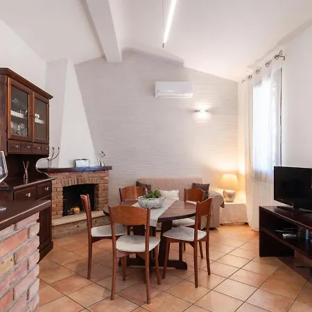 Nicole Con Dependance By Interhome Villa