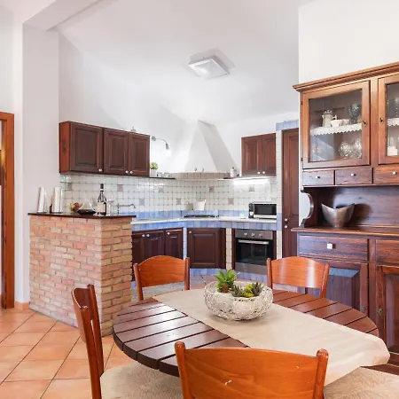 Nicole Con Dependance By Interhome Castellammare del Golfo