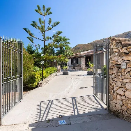 Villa Nicole Con Dependance By Interhome *